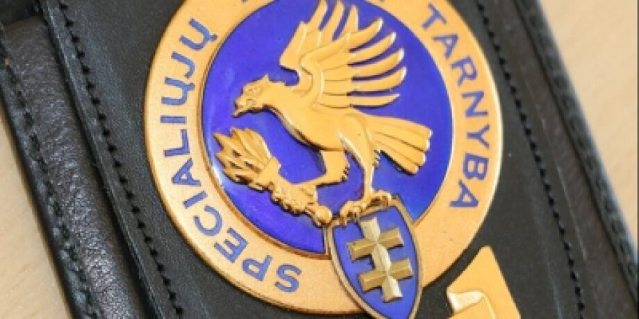 Valstybės tarnautojai privalo pranešti apie jiems žinomas korupcinio pobūdžio nusikalstamas veikas