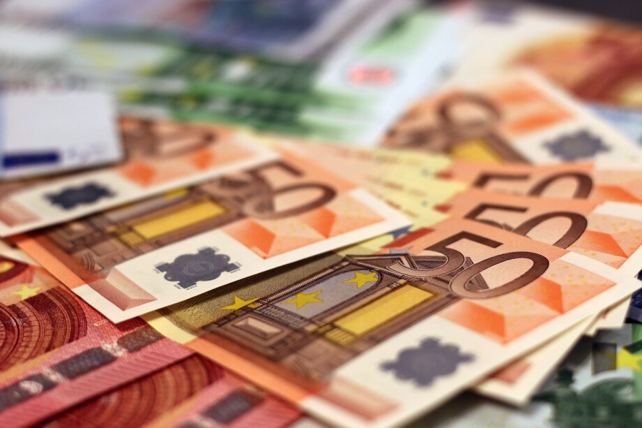 Už siūlytą kyšį – 50 tūkstančių eurų bauda