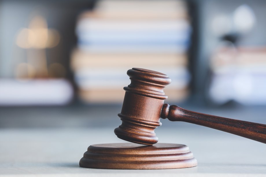 Visagino advokatui ir nekilnojamojo turto brokeriui – apkaltinamasis nuosprendis