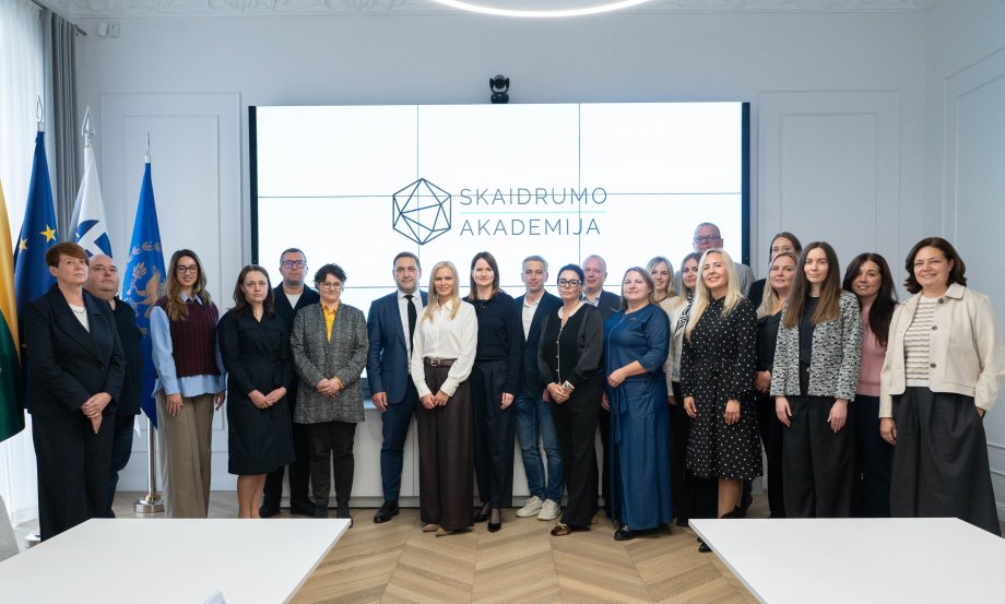 „Skaidrumo akademijos“ mokymus baigė dar 20 korupcijos prevencijos specialistų