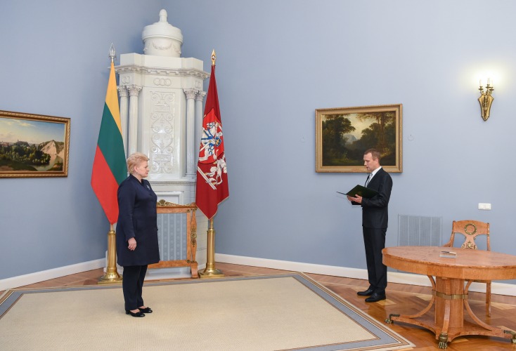 Egidijus Radzevičius prisiekė prezidentūroje